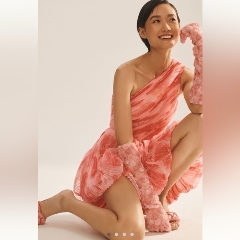 ANTHROPOLOGIE | HUTCH 14 One-Shoulder Floral Romper